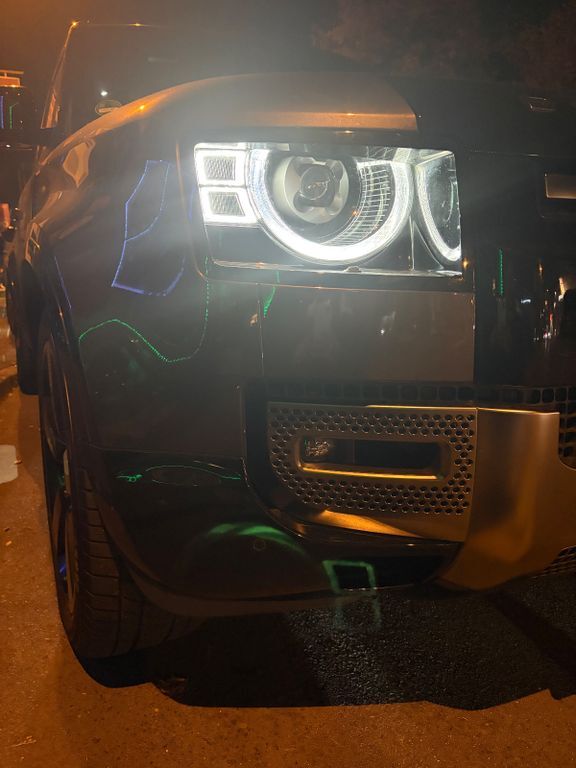 Land Rover Defender 56.000 km 68.500 € Remscheid 42855