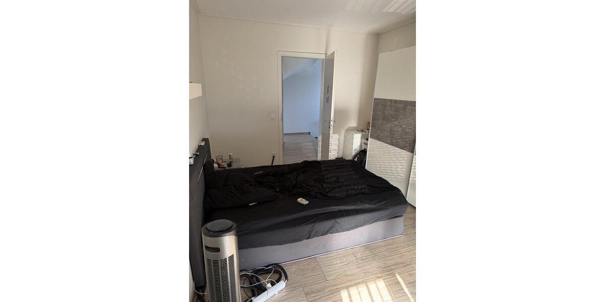 Maisonettenwohnung Solingen Wald - 5 Zimmer, 135 m&sup2;, 1.720&euro; | Angebot:25408715