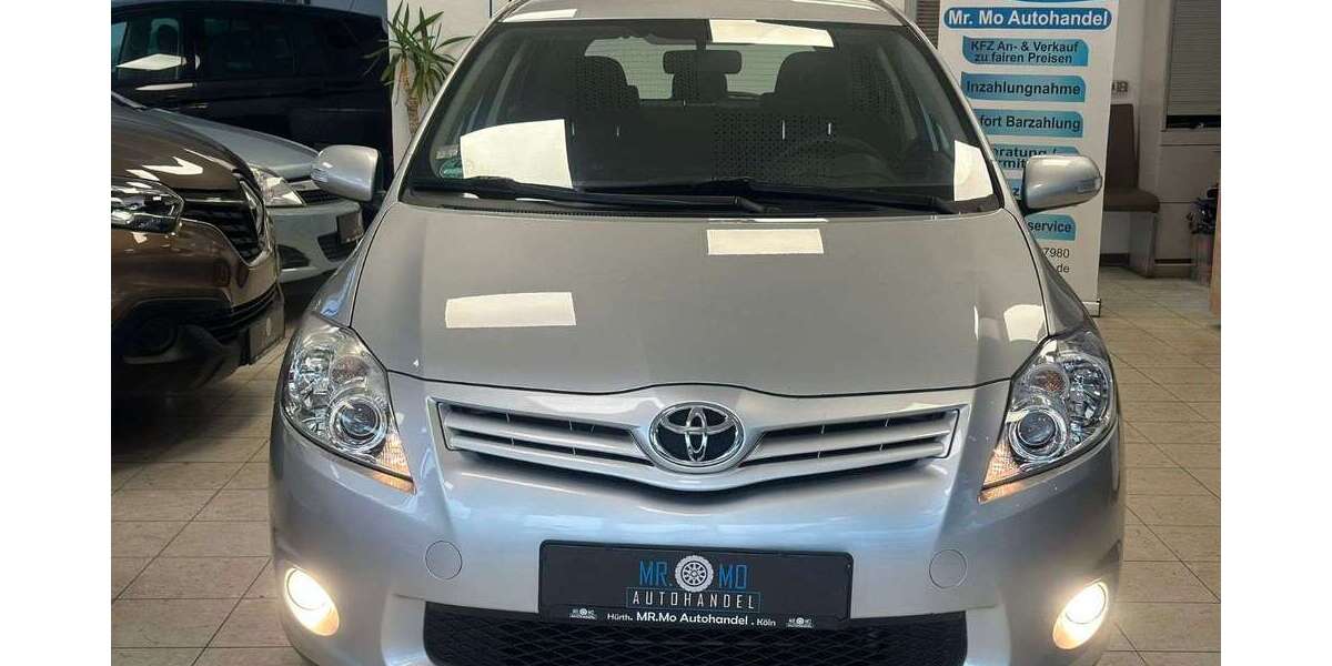 Toyota Auris 76.000 km 8.199 € Hürth 50354