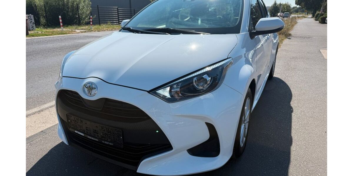 Toyota Yaris 35.950 km 12.990 &euro; Bornheim 53332