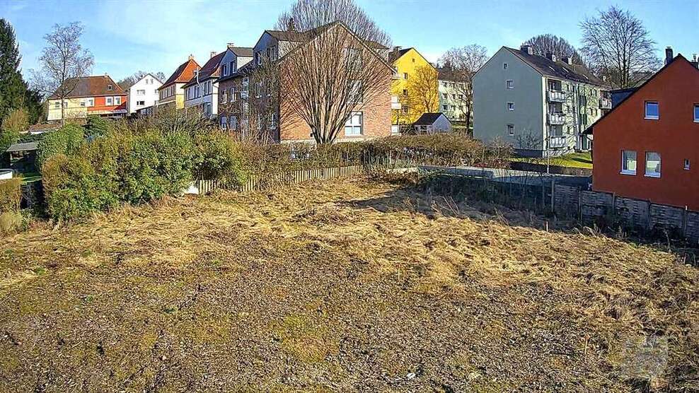 Grundstück zu verkaufen in Solingen 305.000 € 535 m²