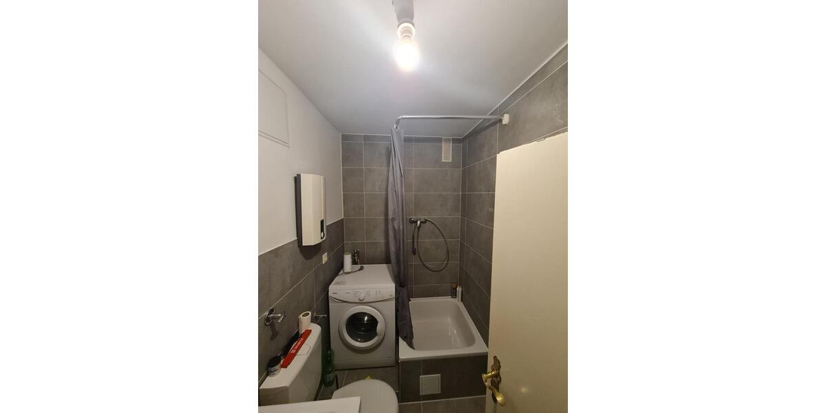 Etagenwohnung Köln Nippes - 2 Zimmer, 38 m&sup2;, 159.000&euro; | Angebot:26945381