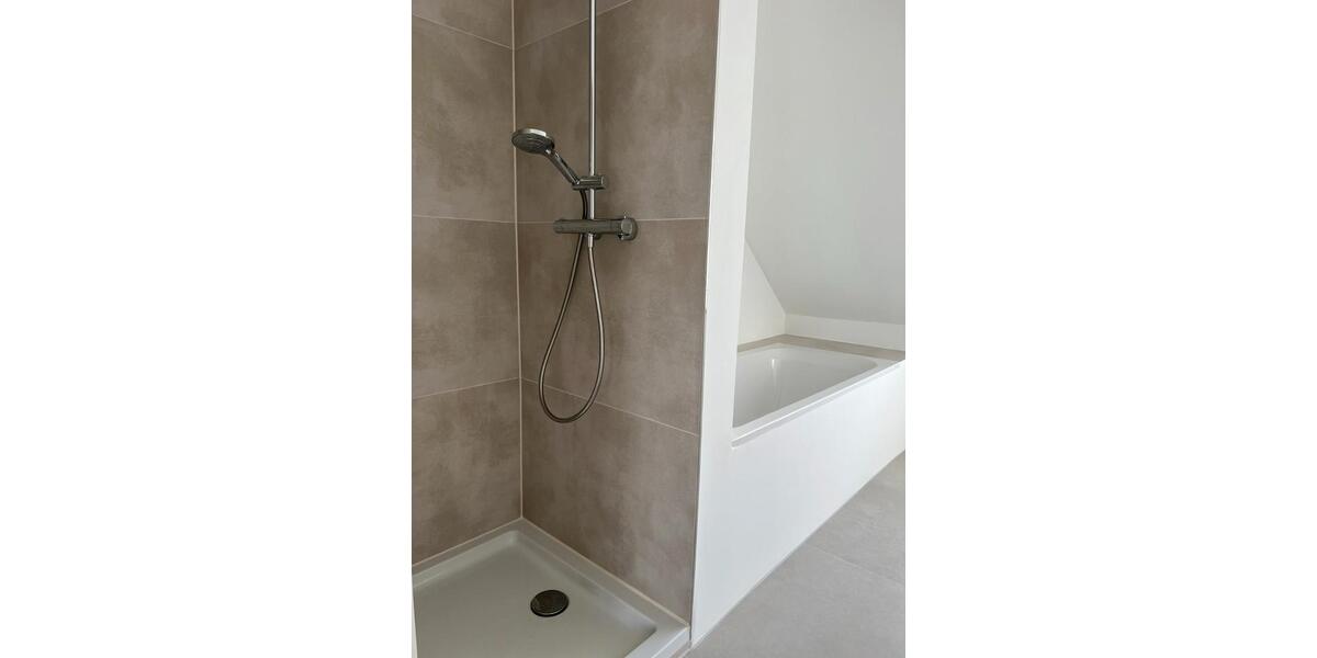 Dachgeschoßwohnung Frechen - 2 Zimmer, 72 m&sup2;, 329.000&euro; | Angebot:26924414