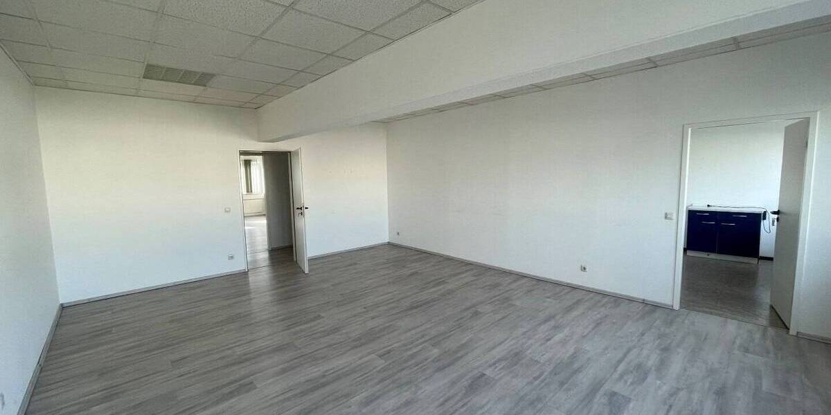 Gewerbeobjekt Langenfeld Richrath - 2.460&euro; | Angebot:25738722