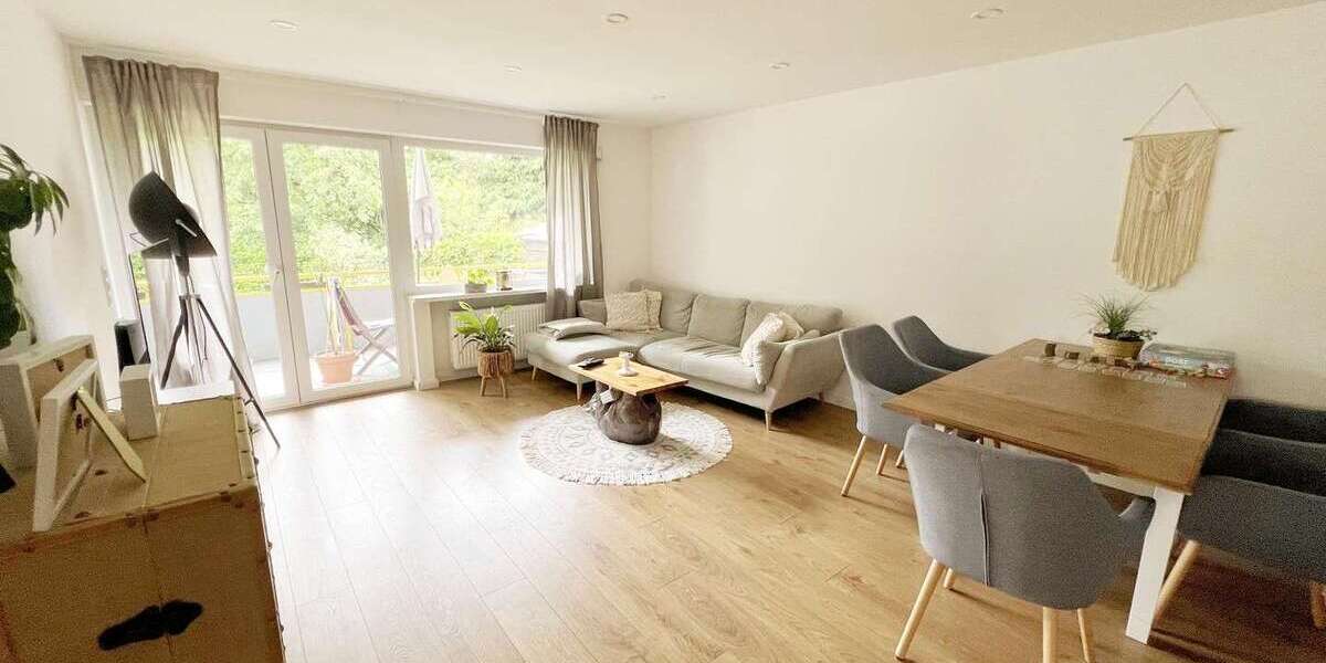 Etagenwohnung Bonn Bonn-Beuel - 3 Zimmer, 88 m&sup2;, 1.250&euro; | Angebot:26789007