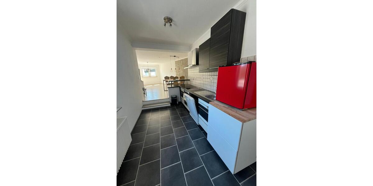 Einfamilienhaus Köln Kalk - 2 Zimmer, 80 m&sup2;, 1.200&euro; | Angebot:27615004