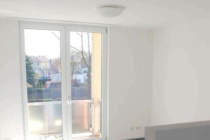 Wohnung zum Mieten in Bonn 350 € 21.03 m²