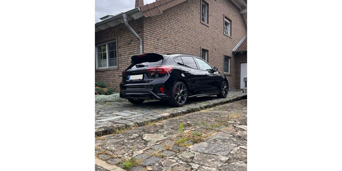 Ford Focus 47.000 km 29.999 &euro; Nörvenich 52388