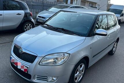 Skoda Fabia 206.000 km 2.750 &euro; köln 50739