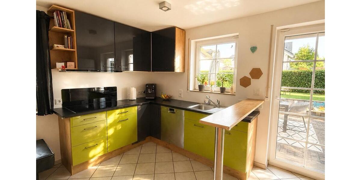 Mehrfamilienhaus, Wohnhaus Hennef (Sieg) - 12 Zimmer, 349 m&sup2;, 920.000&euro; | Angebot:27096756