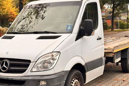 Mercedes-Benz Sprinter 270.000 km 14.980 € Düsseldorf 40593
