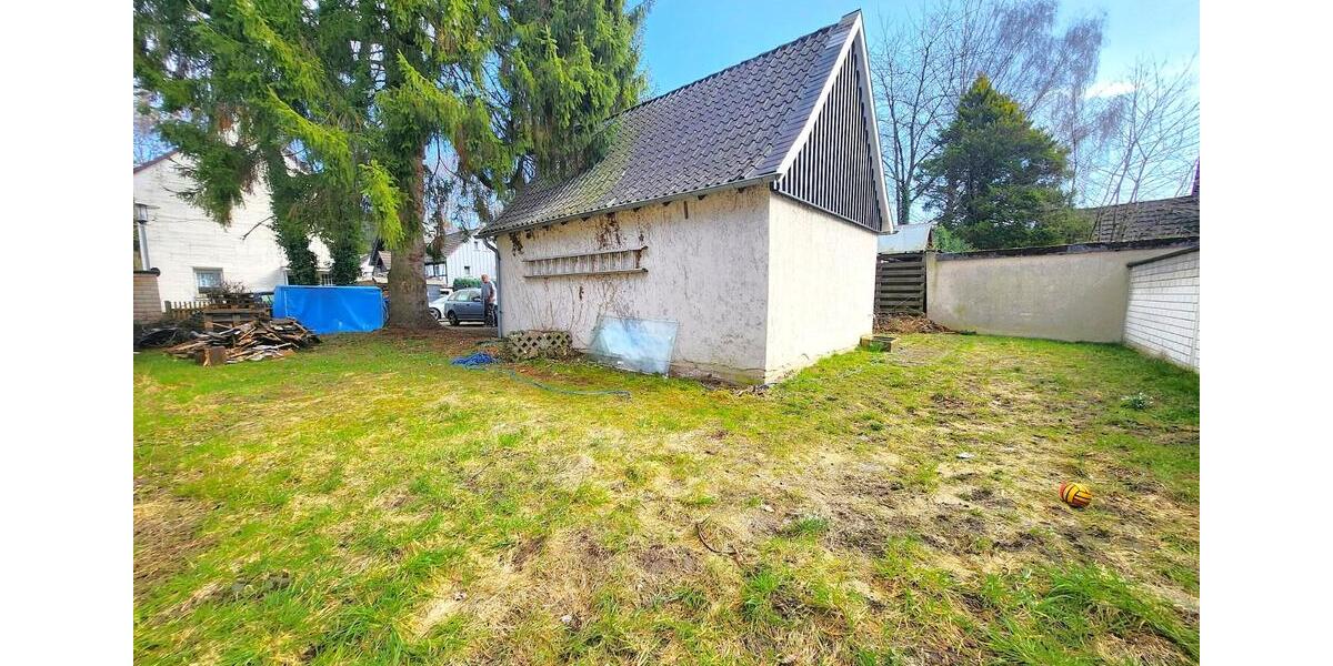 Einfamilienhaus Bergisch Gladbach Paffrath - 4 Zimmer, 155 m&sup2;, 2.350&euro; | Angebot:25715770