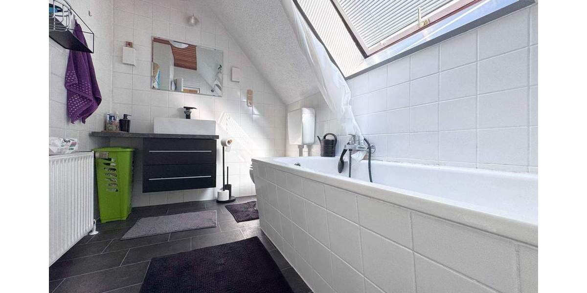 Charmantes, freistehendes Haus mit idyllischem Garten in Köln-Godorf zimmer