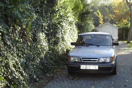 Saab 900 201.423 km 7.999 € Köln 50996