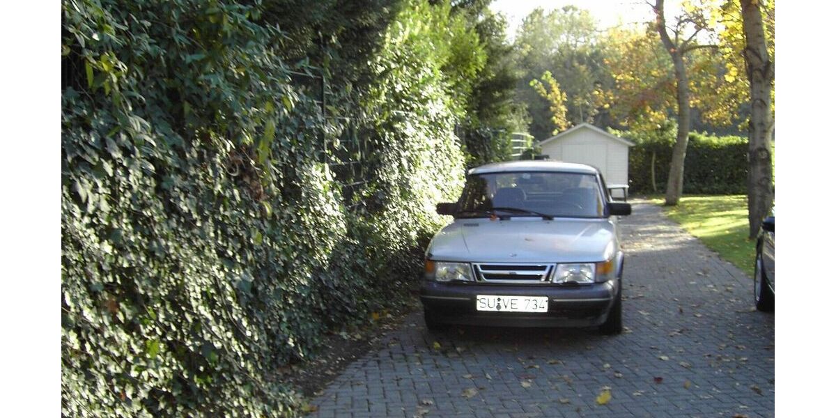 Saab 900 201.423 km 7.999 € Köln 50996