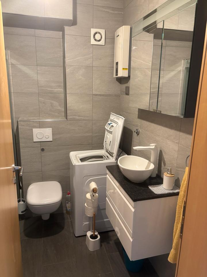 Helle 3 Zimmer Wohnung in Köln Raderthal zimmer