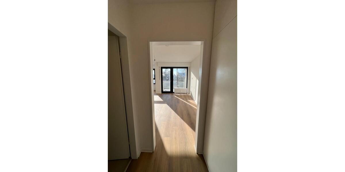 Helle City-Wohnung mit Penthouse-Charakter | Balkon | Aufzug 1 zimmer