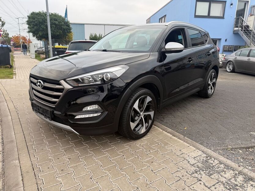 Hyundai TUCSON 149.000 km 15.150 € brühl 50321