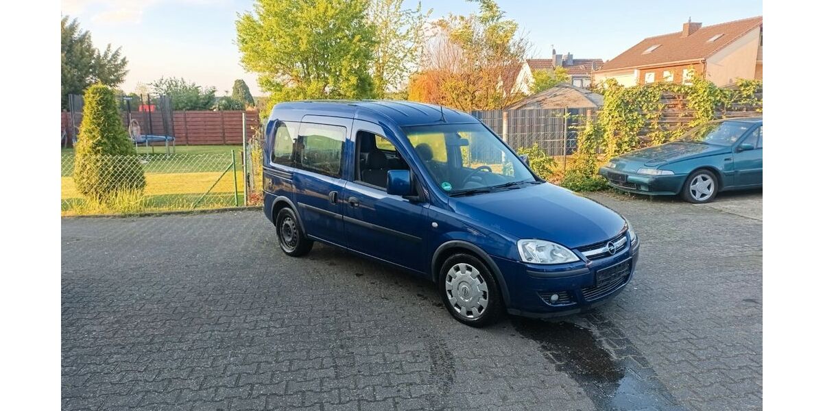 Opel Combo 243.350 km 2.100 &euro; Brühl 50321