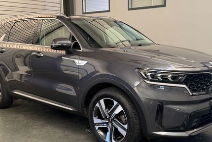 Kia Sorento 64.500 km 38.350 € Erftstadt 50374