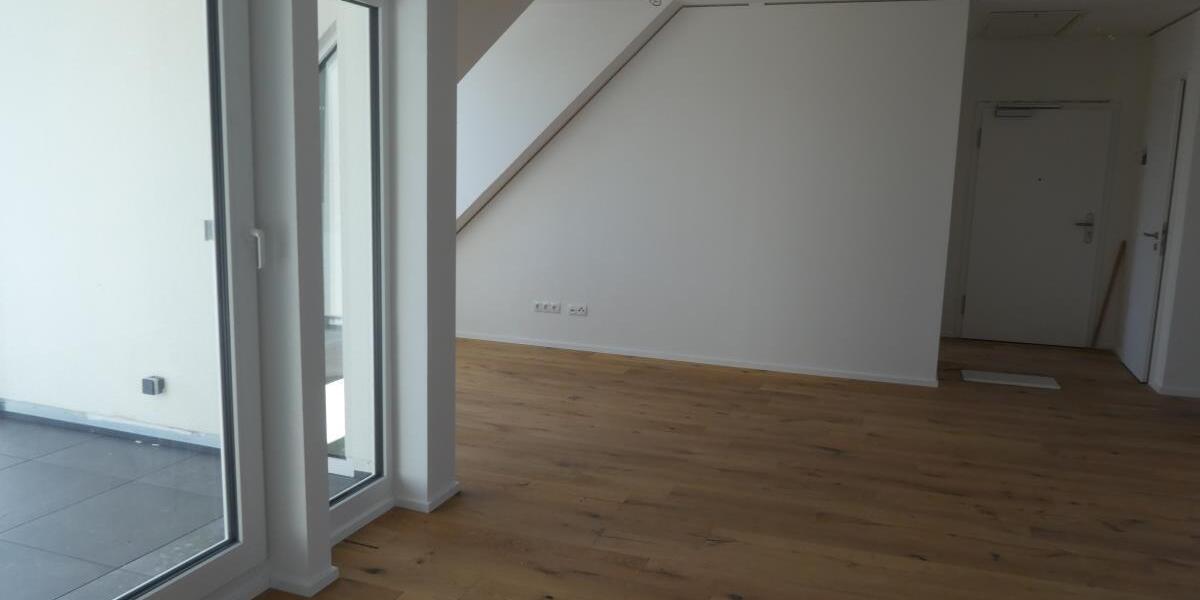 Neue Dachgeschosswohnung mit Flair im Energiesparhaus mit moderner Heiztechnik in Bonn - Dachgeschoßwohnung Bonn Dransdorf | Angebot:27302382