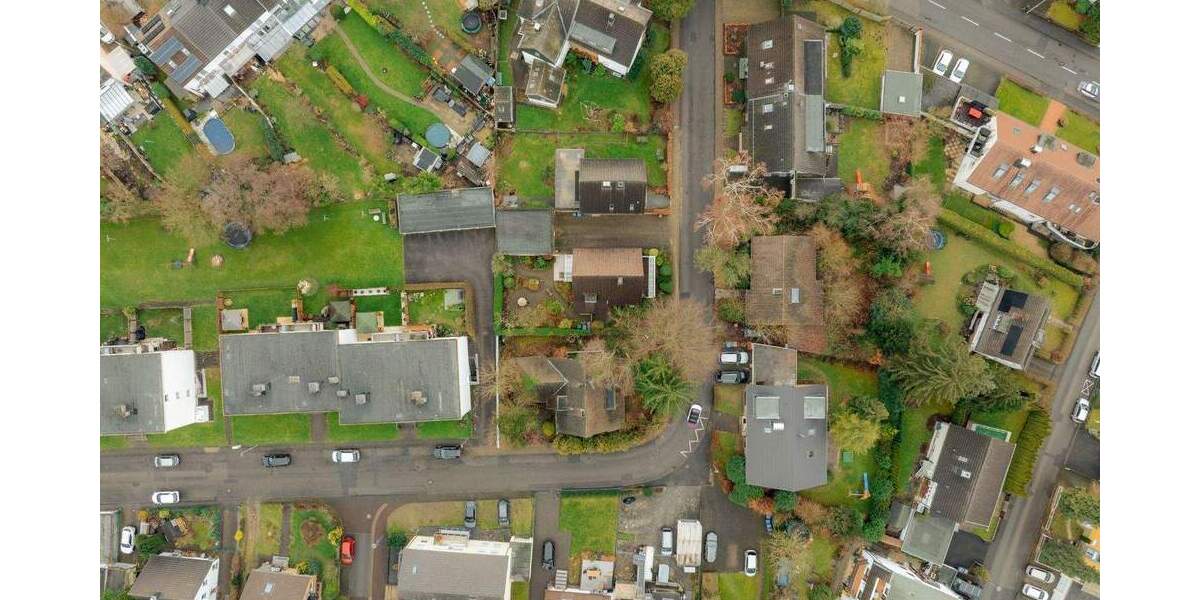 Einfamilienhaus Bergisch Gladbach Lückerath - 5 Zimmer, 121 m&sup2;, 640.000&euro; | Angebot:25738445