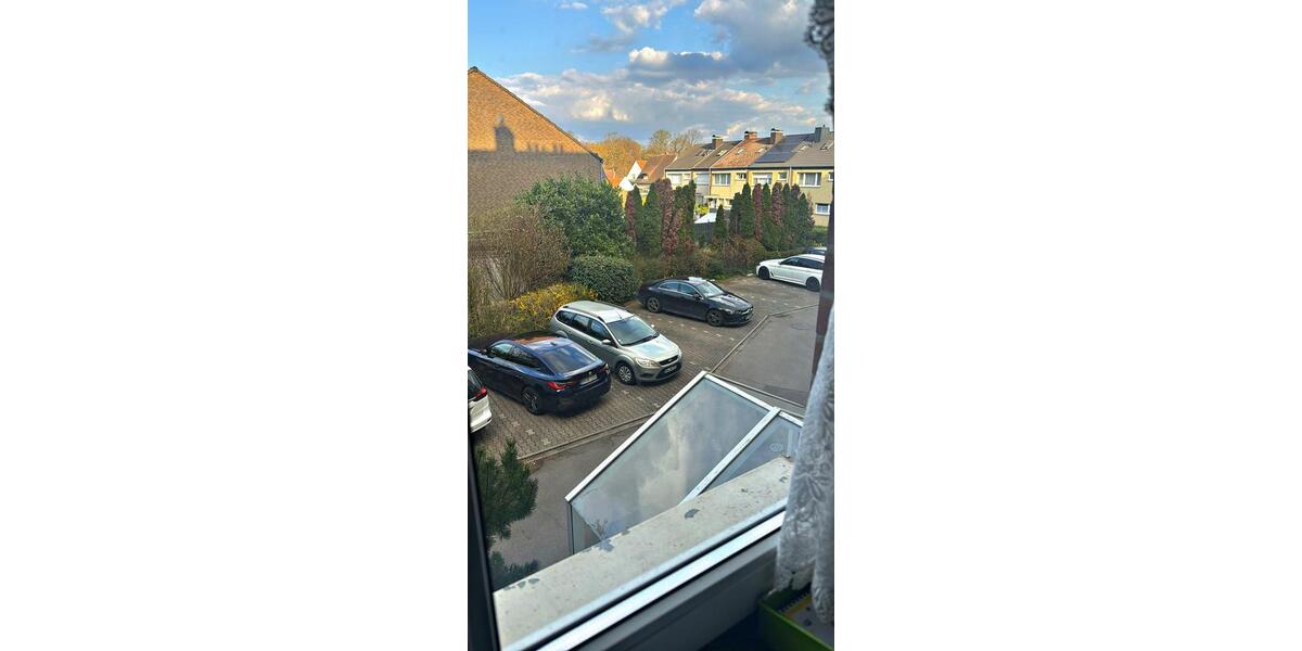 Etagenwohnung Bergheim - 4 Zimmer, 108 m&sup2;, 1.690&euro; | Angebot:25853068