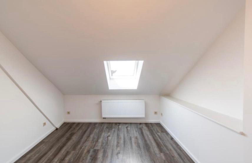 Etagenwohnung Lohmar - 5 Zimmer, 118 m&sup2;, 800&euro; | Angebot:27572193