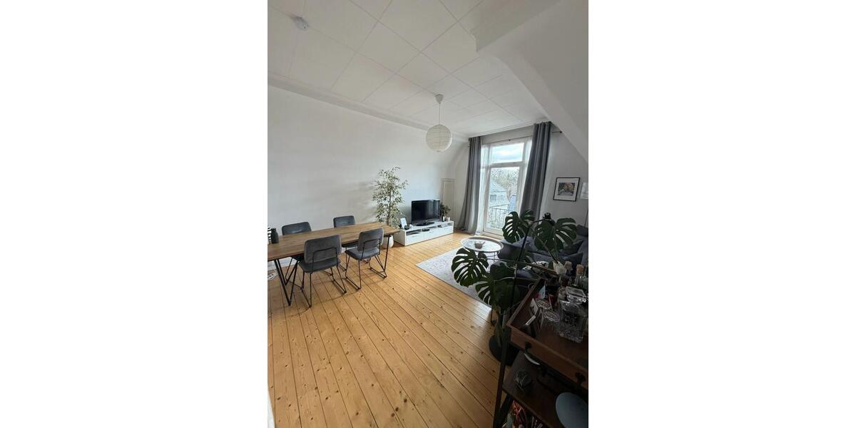 Etagenwohnung Bonn Gronau - 3 Zimmer, 85 m&sup2;, 1.100&euro; | Angebot:25378993