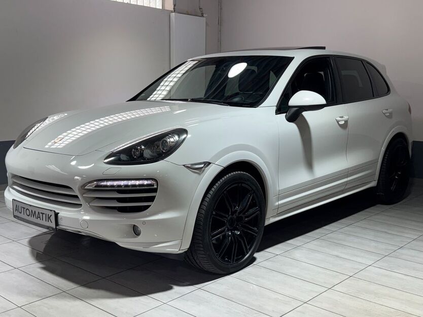 Porsche Cayenne 238.553 km 17.370 € Köln 50739