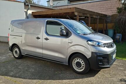 Opel Vivaro 31.000 km 18.750 &euro; Rösrath 51503