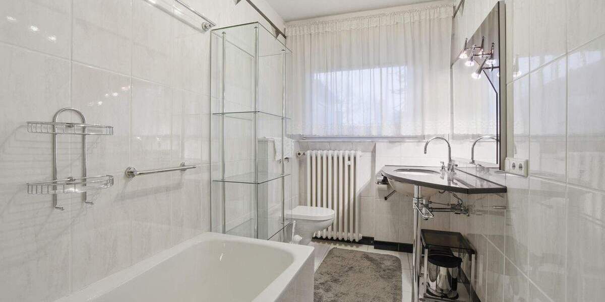 Einfamilienhaus Haan - 5 Zimmer, 137 m&sup2;, 649.000&euro; | Angebot:25214515