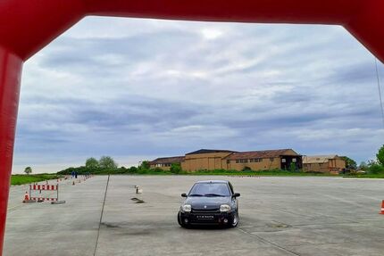 Renault Clio 164.000 km 5.500 &euro; Köln 51067