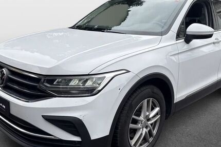 VW Tiguan 110.890 km 23.990 &euro; Köln 51067