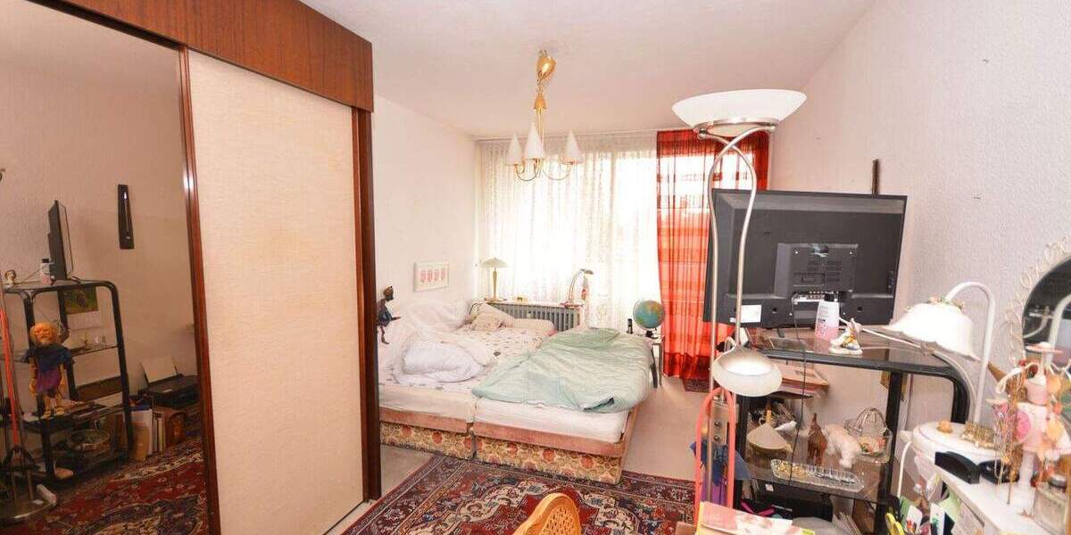 Etagenwohnung Brühl - 3 Zimmer, 100 m&sup2;, 299.000&euro; | Angebot:25748345