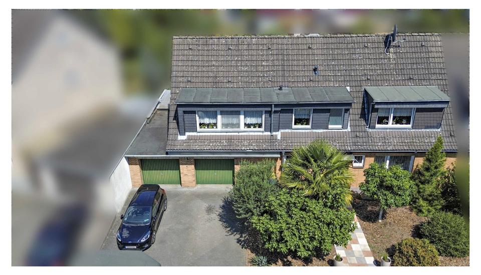 Doppelhaushälfte Köln Mülheim - 5 Zimmer, 180 m&sup2;, 992.000&euro; | Angebot:27134811