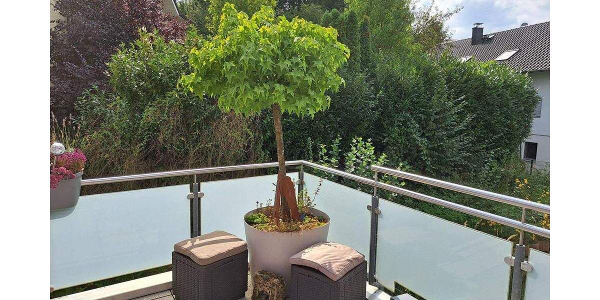 Etagenwohnung Leverkusen Quettingen - 4 Zimmer, 109 m&sup2;, 450.000&euro; | Angebot:25155232