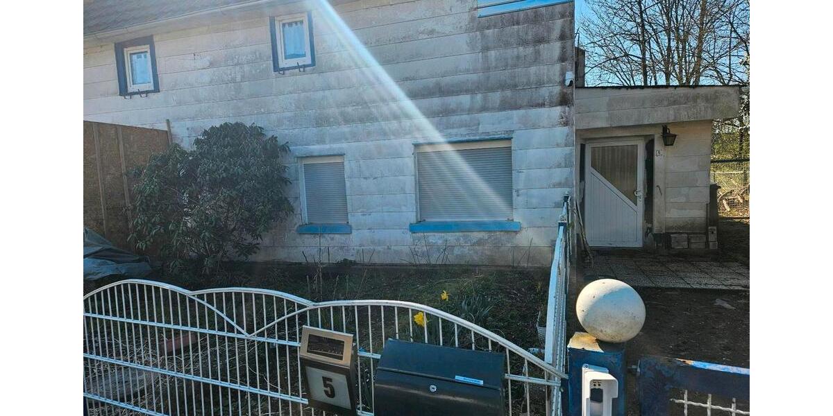 Einfamilienhaus Lohmar - 8 Zimmer, 130 m&sup2;, 1.200&euro; | Angebot:26302195