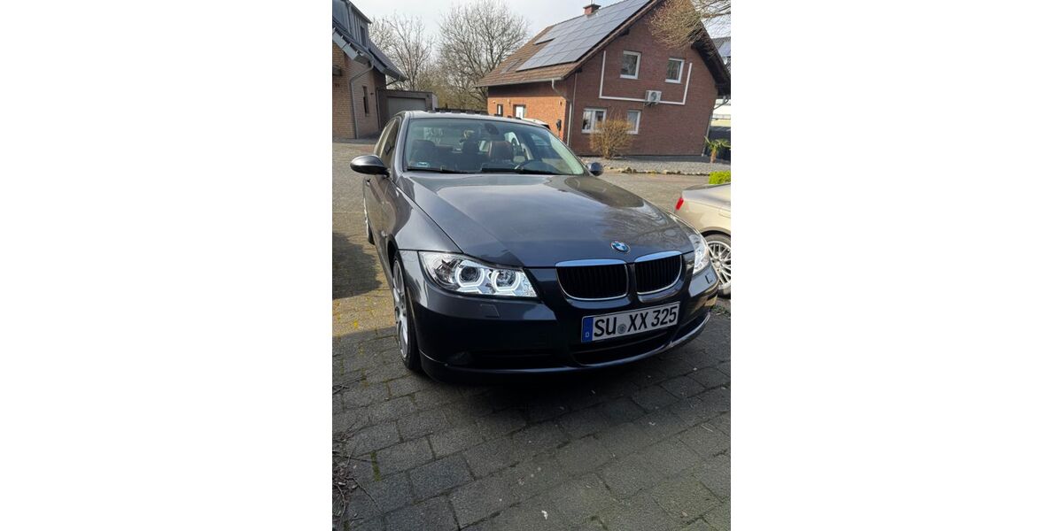 BMW 325 222.000 km 11.500 &euro; Troisdorf 53842