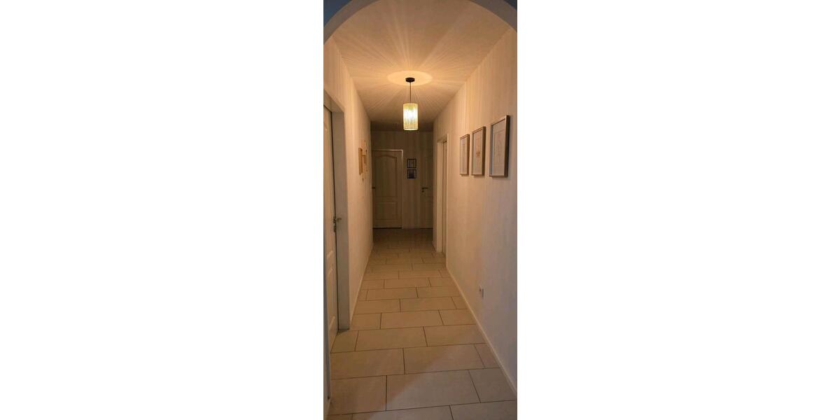 Dachgeschoßwohnung Odenthal - 4 Zimmer, 110 m&sup2;, 1.250&euro; | Angebot:25444008