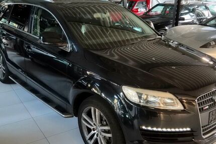 Audi Q7 303.000 km 6.650 &euro; Brühl 50321