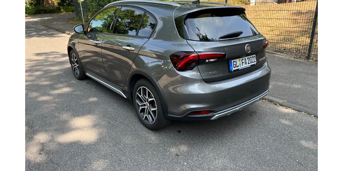Fiat Tipo 67.000 km 12.900 &euro; Bergisch Gladbach 51429