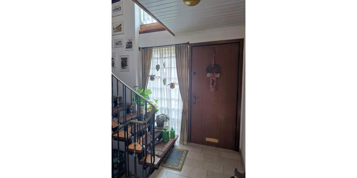 Reihenhaus Bergheim - 5 Zimmer, 129 m&sup2;, 475.000&euro; | Angebot:27239347