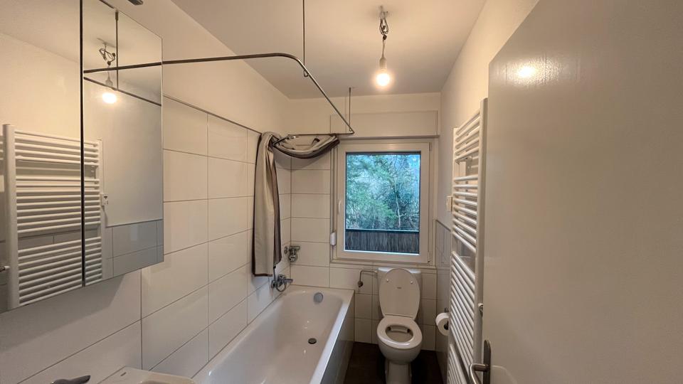 Etagenwohnung Solingen - 1 Zimmer, 43 m&sup2;, 430&euro; | Angebot:25234450