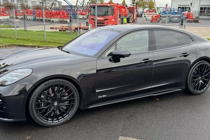 Porsche Panamera 9.965 km 219.900 &euro; Köln 50670