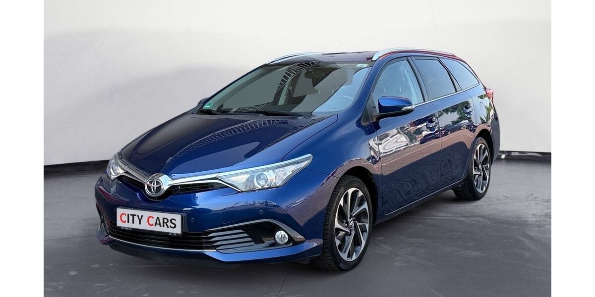 Toyota Auris 142.000 km 9.990 &euro; Dormagen 41540