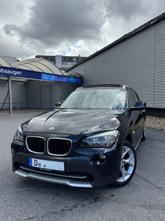 BMW X1 220.000 km 8.999 € Düsseldorf 40215