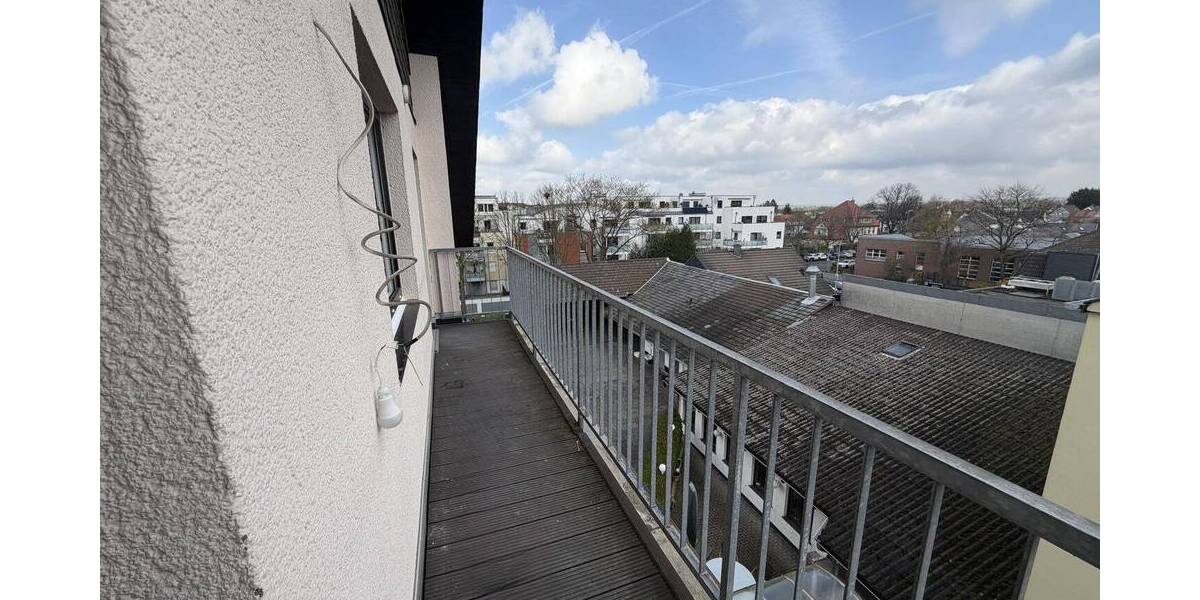 Etagenwohnung Sankt Augustin Hangelar - 2 Zimmer, 102 m&sup2;, 1.310&euro; | Angebot:26108266