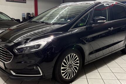 Ford S-Max 145.000 km 15.990 &euro; Leverkusen 51371