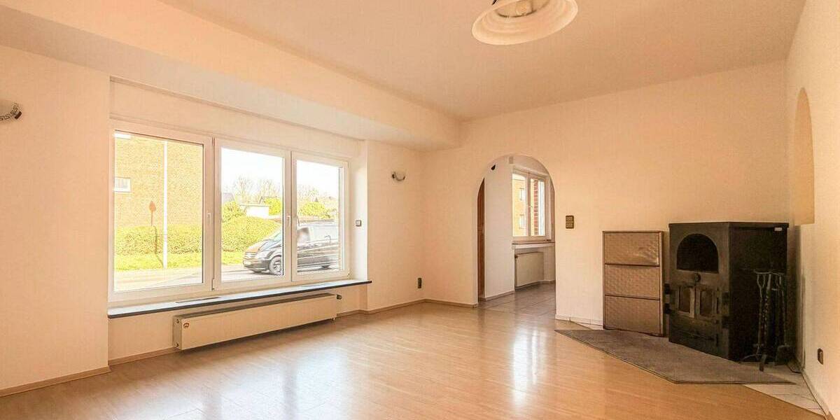 Einfamilienhaus Frechen Grefrath - 9 Zimmer, 799.000&euro; | Angebot:26307630